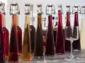 Jaki alkohol do nalewek? Wybierz idealny spirytus krok po kroku