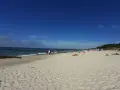 Plaża Wschodnia czy Zachodnia w Ustce? Wybierz idealne miejsce!