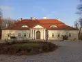 Dworek w Bistuszowej: Twoje wymarzone wesele? Poznaj jego historię!