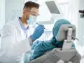 Pokonaj lęk przed dentystą: Bezbolesne metody i spokojna wizyta