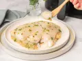 Deliciosa merluza en salsa con perejil, recién hecha en airfryer. Un bocado perfecto.