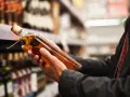 Ile alkoholu do Polski? Limity UE i spoza. Uniknij mandatu!