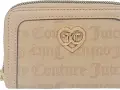 Portefeuille beige Juicy Couture avec logo cœur. Idéal pour apprendre comment faire les coins d'un carré en couture.