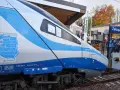Pendolino zbliża się do stacji Zakopane. Czy to ten pociąg jedzie do Zakopanego?