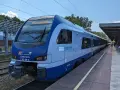 Nowy pociąg PKP Intercity Stadler ED160-007a na stacji w Solcu-Zdroju.