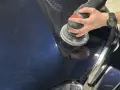 Jak myć auto po ceramice? Ekspert radzi: Trwały blask bez błędów.