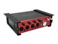 Czerwony interfejs audio Focusrite Clarett+ 4Pre z czarnymi uchwytami i pokrętłami, gotowy do nagrywania.
