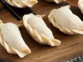 Jak gotować pierogi? Sprawdzone sposoby na idealne ciasto i farsz