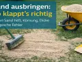 Sand gegen Moos im Rasen: Eine Schubkarre voller Sand, Besen und Schaufel liegen bereit.