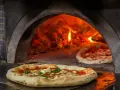 Descubre Pizzería Venecia: ¿La mejor pizza italiana en horno de leña?