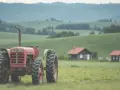 Jak wyrejestrować ciągnik bez złomowania? Legalne sposoby