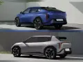 Dwa warianty Kii EV4: niebieski fastback i srebrny hatchback, pokazane z tyłu.