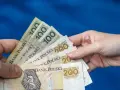 Ile kosztuje darowizna pieniężna u notariusza? Uniknij podatku!