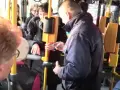 Ile zarabia kontroler biletów PKP? Zaskakujące fakty o wynagrodzeniu