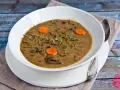 Idealna zupa grzybowa: przepis, sekrety i jak uratować gorzką?