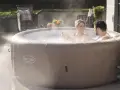 Najlepsze cechy Bestway Lay-Z-Spa Palm Springs, które musisz znać