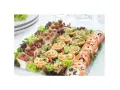Catering dla 30 osób: od 3000 zł! Jak zaplanować budżet?