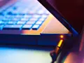Jak postępować z nową baterią do laptopa, aby uniknąć problemów?