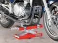 Jak zrobić podnośnik motocyklowy? Bezpiecznie i tanio!
