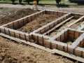 Jaki fundament pod dom 35m2? Odkryj najlepsze opcje i koszty
