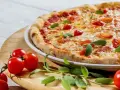 Kiedy jest dzień pizzy? Odkryj daty i ciekawostki o święcie pizzy