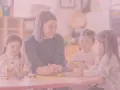 Ile zarabia przedszkolanka po studiach? Zaskakujące fakty o pensjach