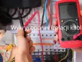 Jakimi przyrządami wykonuje się pomiary rezystancji izolacji skutecznie?