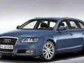 Blauer Audi A6 Kombi 2010 mit silbernen Felgen, bereit für jede Reise.