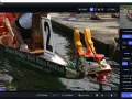 Smok z łodzi w Miami, gotowy do wyścigu. Topaz AI poprawia detale.