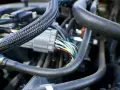 Czym smarować styki elektryczne w samochodzie, aby uniknąć awarii?