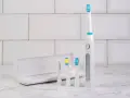Mycie zębów szczoteczką soniczną: Opanuj technikę dla zdrowia!