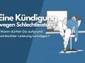 Eine Kündigung wegen Schlechtleistung: Wann dürfen Sie aufgrund schlechter Leistung kündigen? Ein erschöpfter Mitarbeiter sitzt am Schreibtisch.
