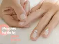 Mani curate: una guida pratica su come limare le unghie per una manicure perfetta.
