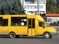 Mały autokar ile miejsc? Sprawdź, ile osób może pomieścić!