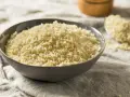 Panko co to? Chrupiąca panierka w misce, idealna do kotletów i innych dań.