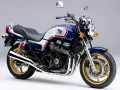 Klasyczny motocykl Honda CB 750 Seven Fifty. Dane techniczne tego modelu to legenda.