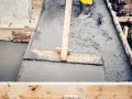 Prace budowlane: świeży beton B20 wylewany w drewnianej formie, wygładzany drewnianym narzędziem.