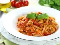 Zdrowe spaghetti z mięsem mielonym z indyka, które pokochasz