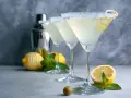 Z czym pić Martini Bianco? Proste i eleganckie drinki!