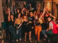 Imprezy integracyjne: Klucz do lepszej atmosfery w zespole