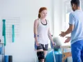 Rehabilitacja dzienna ile trwa? Odkryj, co wpływa na czas terapii