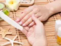 Manicure japoński – czy warto inwestować w zdrowe paznokcie?