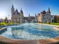 Zamek Moszna z fontannami, wspaniałe moszna atrakcje.