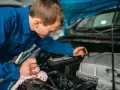 Bremsflüssigkeit wechseln kosten: So sparen Sie bei Ihrem Fahrzeug