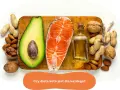 Awokado, łosoś, orzechy i oliwa – składniki idealne do keto diety. Czy keto dieta jest dla każdego?