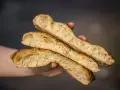 Jak rozmrozić ciasto na pizzę? Bezpieczne metody i porady eksperta