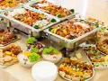Catering w domu: Jak zacząć od zera i zdobyć pierwszych klientów?