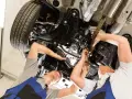 Warsztat w Niemczech: Czy polski mechanik ma szansę na sukces?