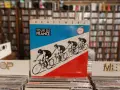 Kraftwerk Tour de France na winylu, z kolarzami w ruchu. Klasyka muzyki elektronicznej w sklepie z płytami.