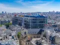 Vista aérea de París con el **Centro Pompidou** destacando entre los tejados.